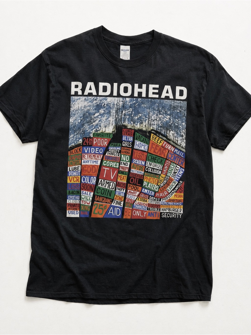 Gildan Black Radiohead Multicolor Signblock Graphic Tee